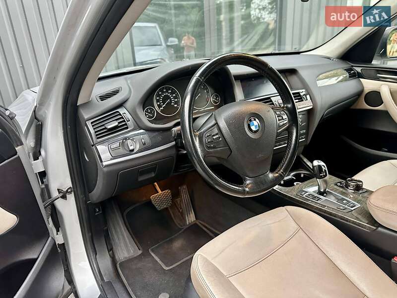 Внедорожник / Кроссовер BMW X3 2013 в Киеве