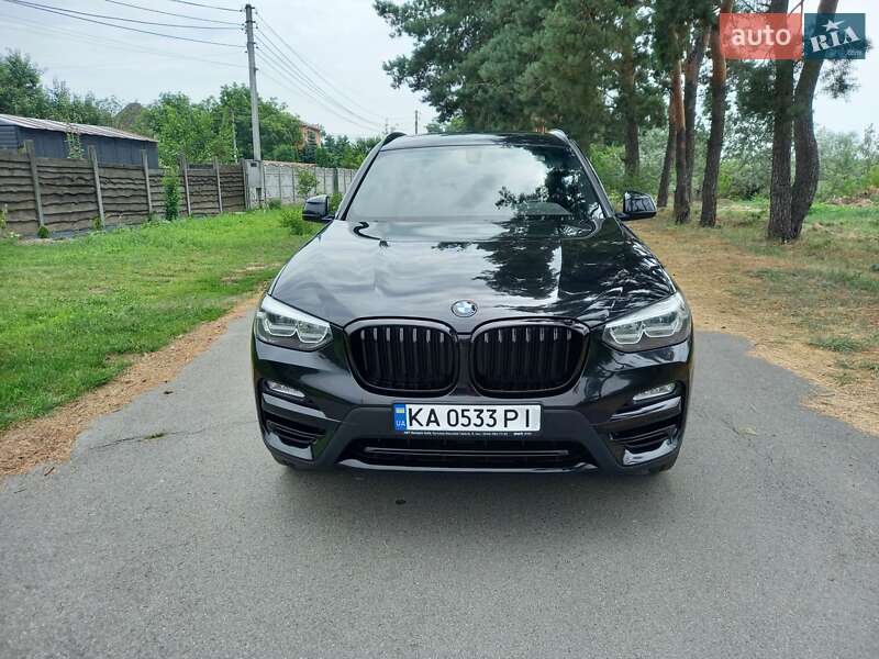 Внедорожник / Кроссовер BMW X3 2018 в Киеве