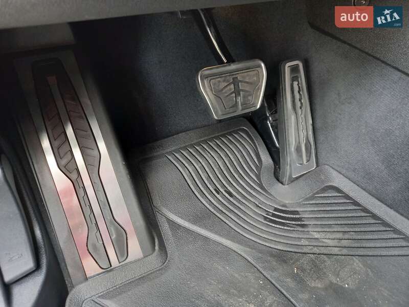 Внедорожник / Кроссовер BMW X3 2018 в Киеве