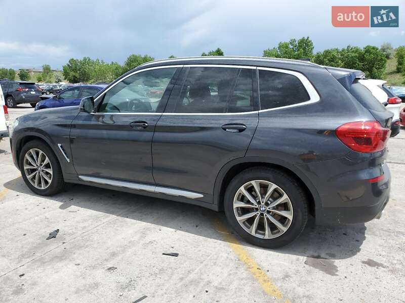 Внедорожник / Кроссовер BMW X3 2019 в Киеве