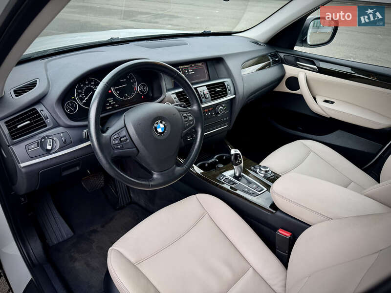 Внедорожник / Кроссовер BMW X3 2013 в Киеве