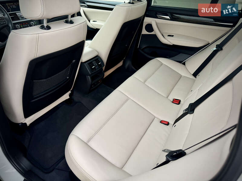 Внедорожник / Кроссовер BMW X3 2013 в Киеве