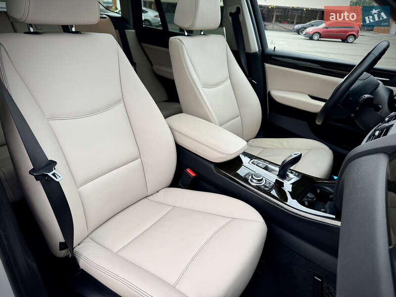 Внедорожник / Кроссовер BMW X3 2013 в Киеве