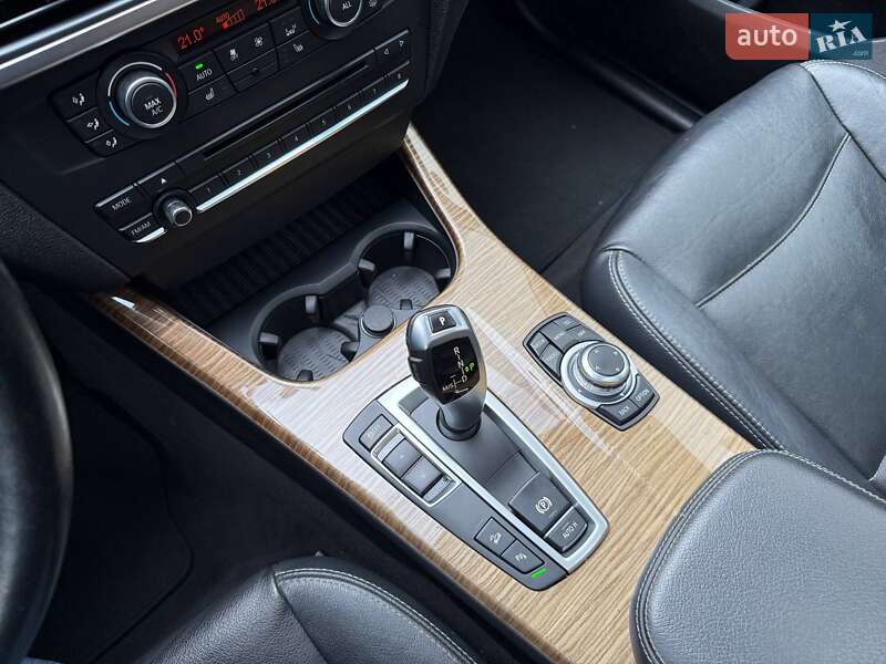 Внедорожник / Кроссовер BMW X3 2012 в Киеве