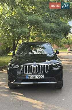 Внедорожник / Кроссовер BMW X3 2022 в Ровно