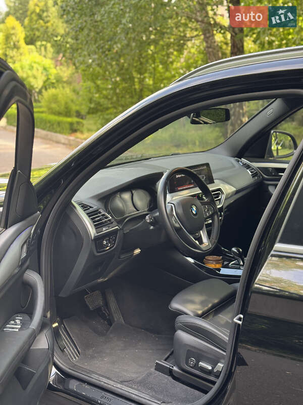 Позашляховик / Кросовер BMW X3 2022 в Рівному