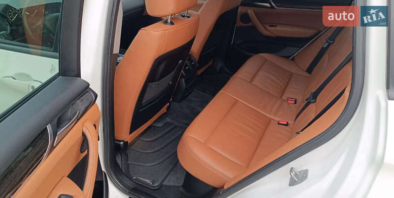 Внедорожник / Кроссовер BMW X3 2016 в Киеве