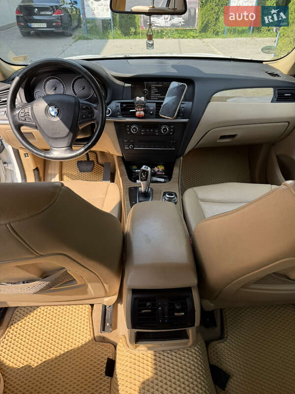 Внедорожник / Кроссовер BMW X3 2011 в Дунаевцах