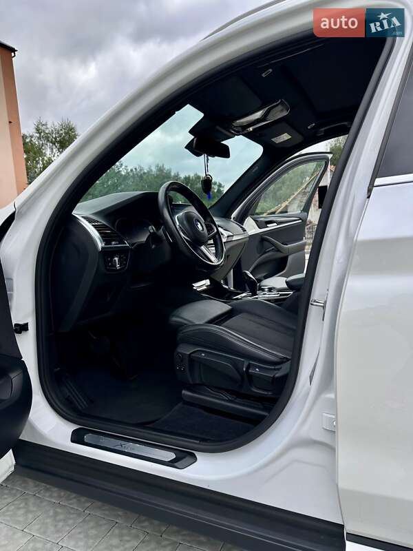 Позашляховик / Кросовер BMW X3 2019 в Львові