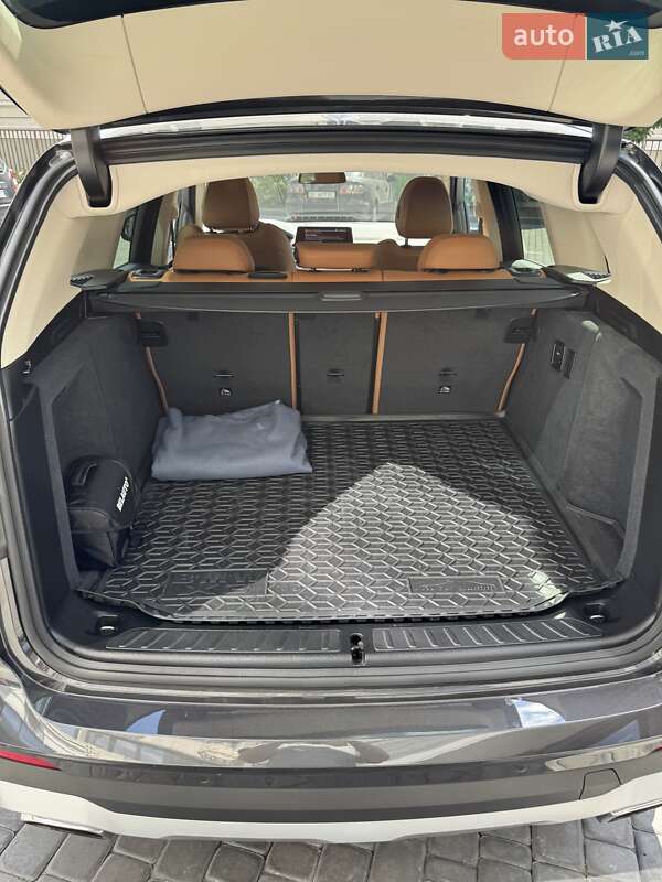 Внедорожник / Кроссовер BMW X3 2022 в Киеве