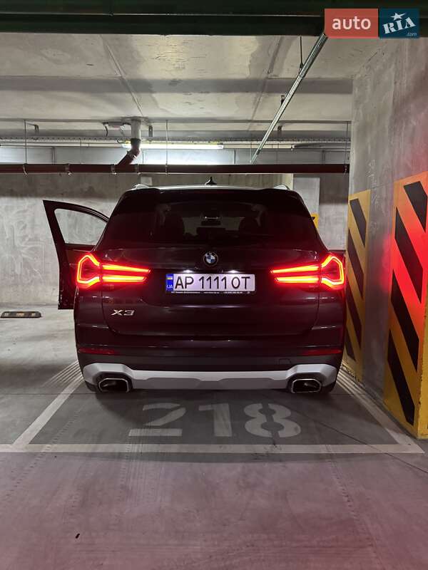 Внедорожник / Кроссовер BMW X3 2022 в Киеве