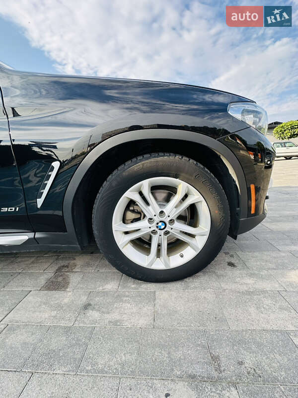 Внедорожник / Кроссовер BMW X3 2018 в Луцке