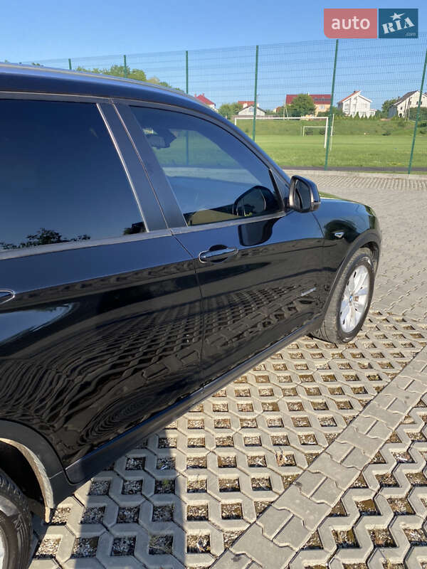 Позашляховик / Кросовер BMW X3 2016 в Івано-Франківську