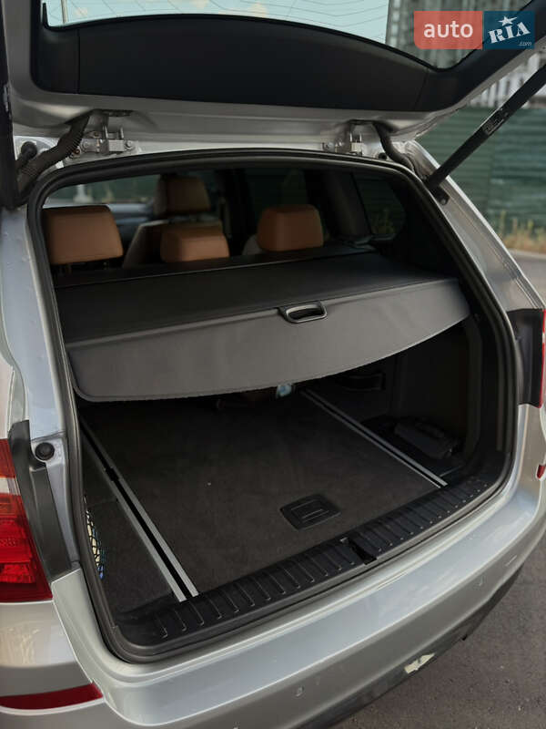 Внедорожник / Кроссовер BMW X3 2015 в Киеве