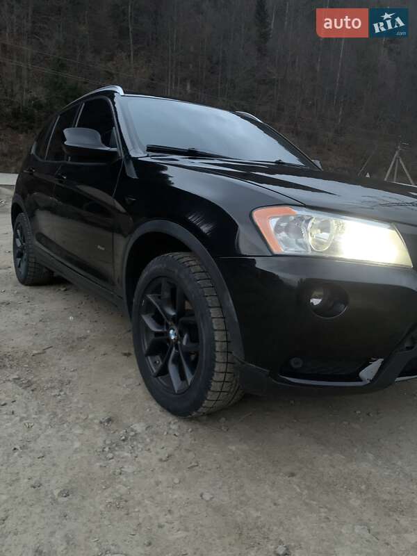 Внедорожник / Кроссовер BMW X3 2012 в Межгорье