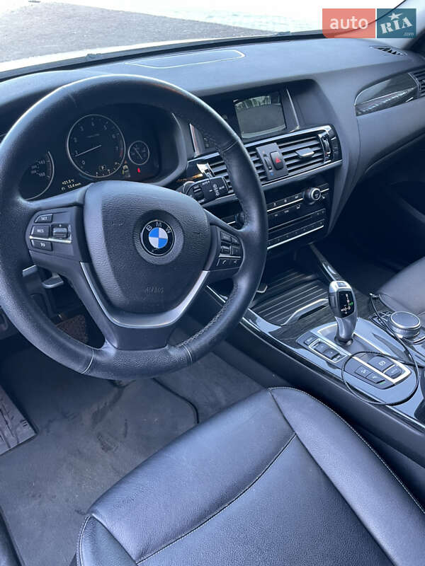 Внедорожник / Кроссовер BMW X3 2017 в Ровно