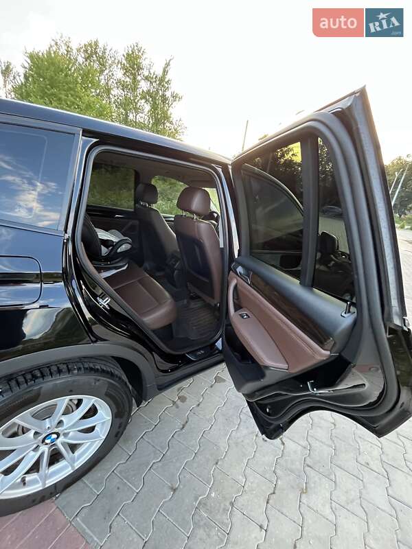 Позашляховик / Кросовер BMW X3 2015 в Сумах фото 20 Позашляховик / Кросовер BMW X3 2015 в Сумах