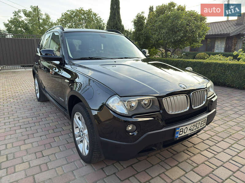 Внедорожник / Кроссовер BMW X3 2010 в Ивано-Франковске