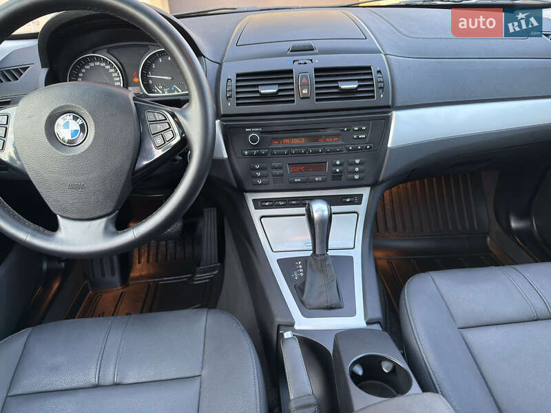Внедорожник / Кроссовер BMW X3 2010 в Ивано-Франковске