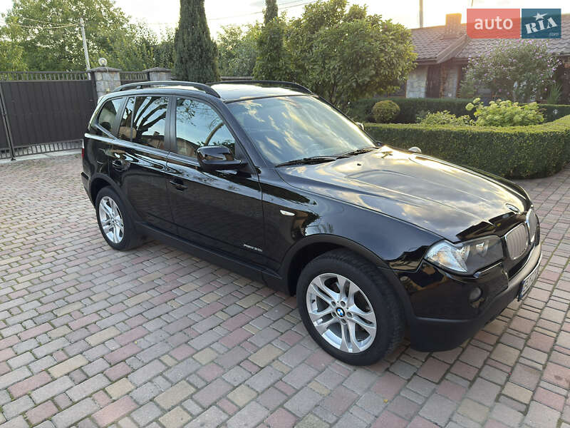 Внедорожник / Кроссовер BMW X3 2010 в Ивано-Франковске