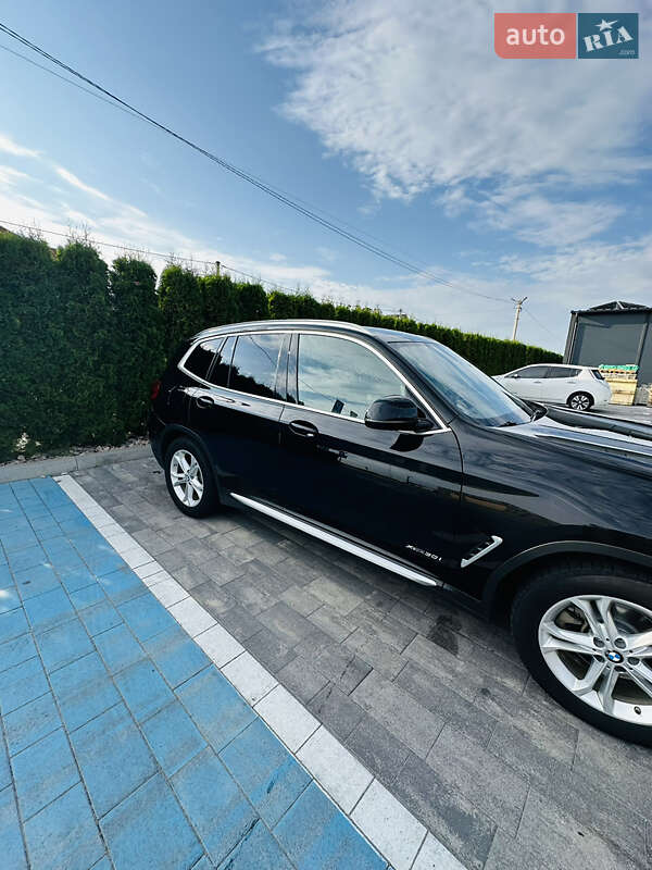 Внедорожник / Кроссовер BMW X3 2018 в Луцке