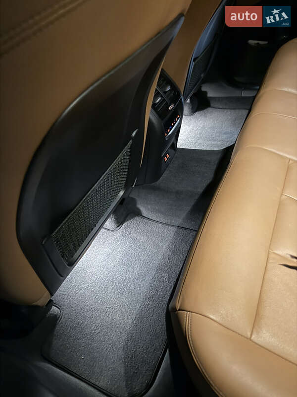 Внедорожник / Кроссовер BMW X3 2019 в Киеве