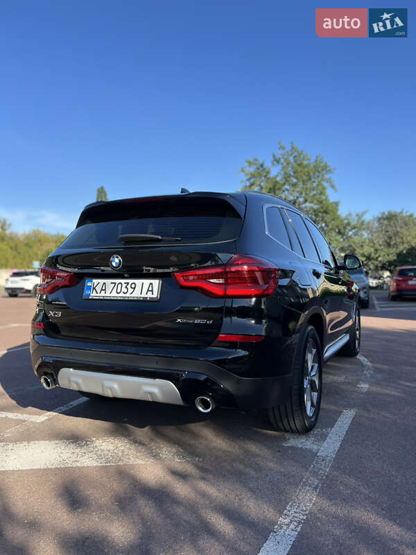Внедорожник / Кроссовер BMW X3 2020 в Киеве