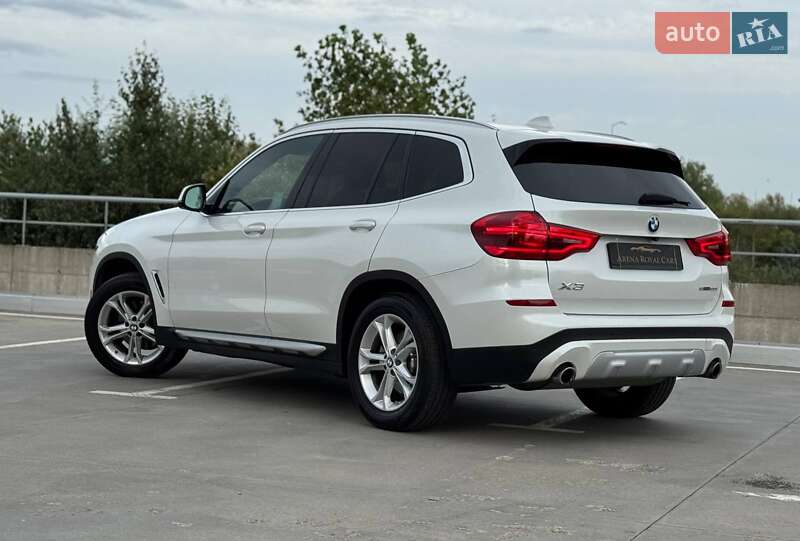 Внедорожник / Кроссовер BMW X3 2018 в Киеве