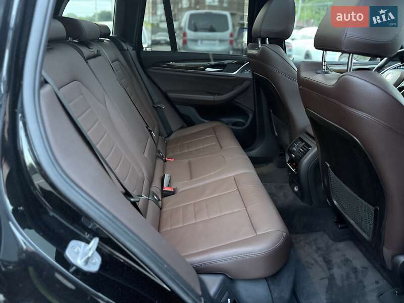 Позашляховик / Кросовер BMW X3 2018 в Києві фото 34 Позашляховик / Кросовер BMW X3 2018 в Києві