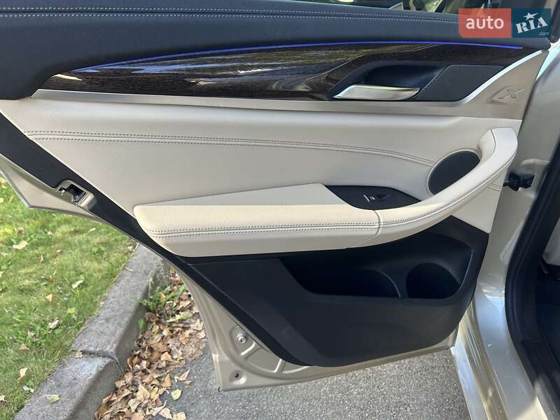 Позашляховик / Кросовер BMW X3 2018 в Києві