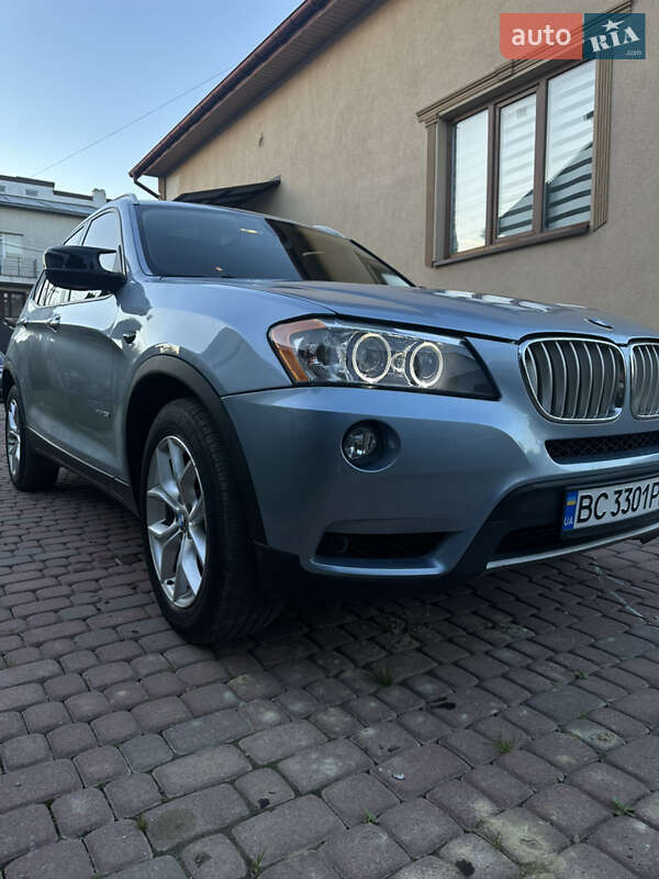 BMW X3 2011