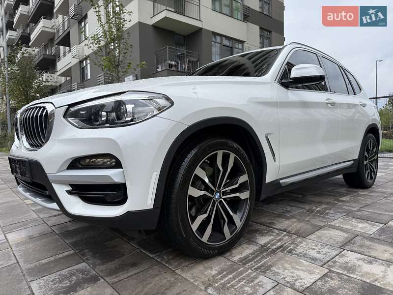 BMW X3 2021