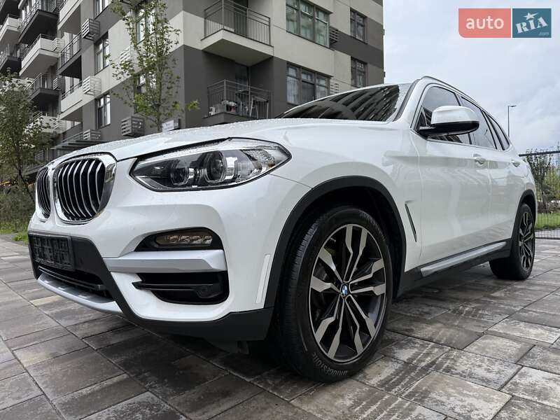 BMW X3 2021