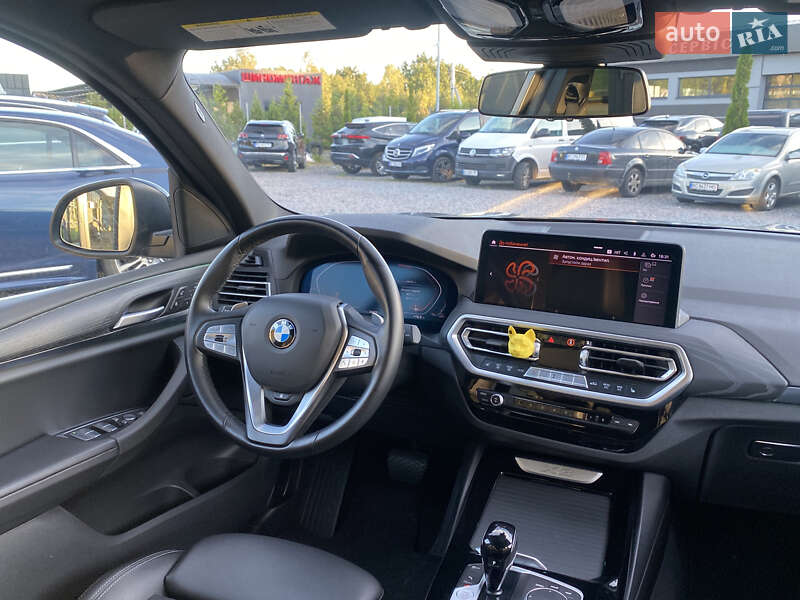 Внедорожник / Кроссовер BMW X3 2022 в Львове