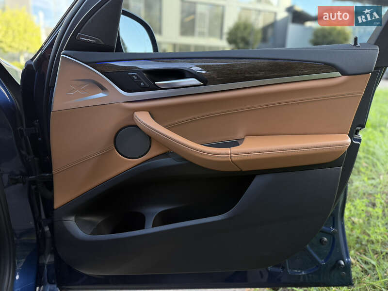 Внедорожник / Кроссовер BMW X3 2019 в Львове