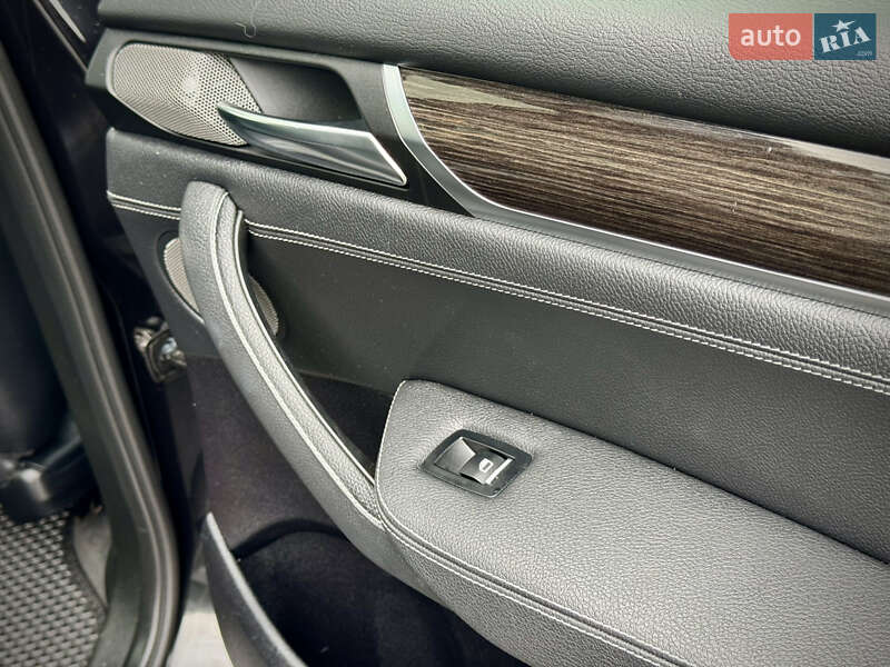 Внедорожник / Кроссовер BMW X3 2015 в Киеве