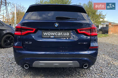 Внедорожник / Кроссовер BMW X3 2019 в 