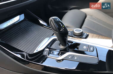 Внедорожник / Кроссовер BMW X3 2019 в 