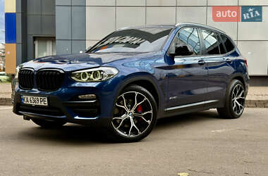 Внедорожник / Кроссовер BMW X3 2017 в 