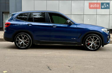 Внедорожник / Кроссовер BMW X3 2017 в 