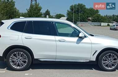 Внедорожник / Кроссовер BMW X3 2018 в Черновцах