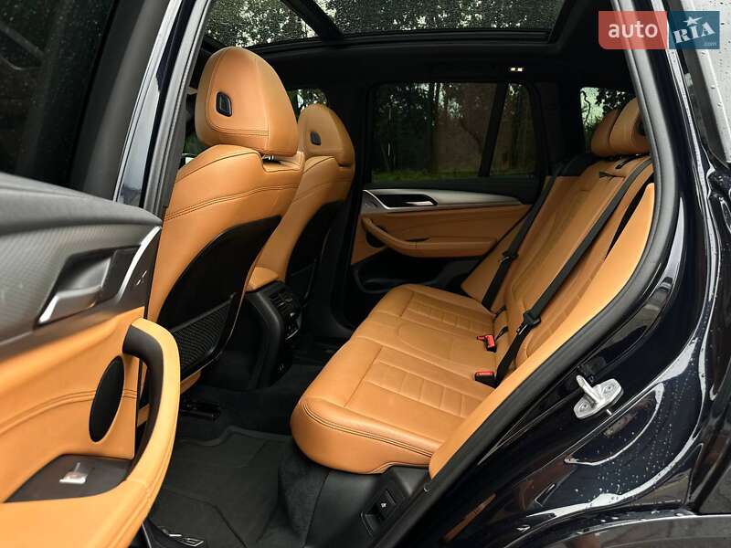 Внедорожник / Кроссовер BMW X3 2019 в Киеве