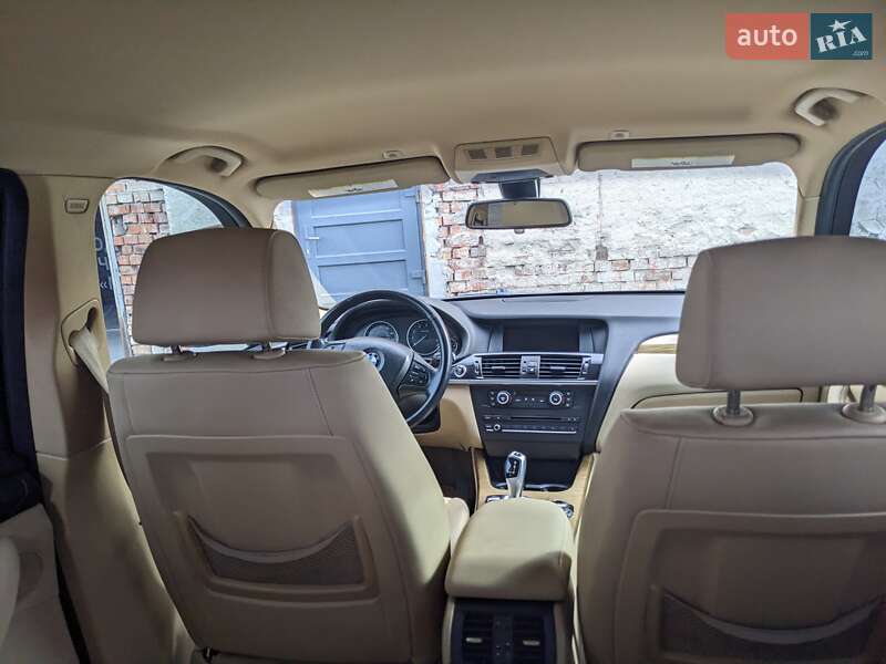 Внедорожник / Кроссовер BMW X3 2014 в Луцке