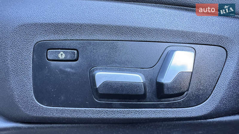 Внедорожник / Кроссовер BMW X3 2019 в Ковеле