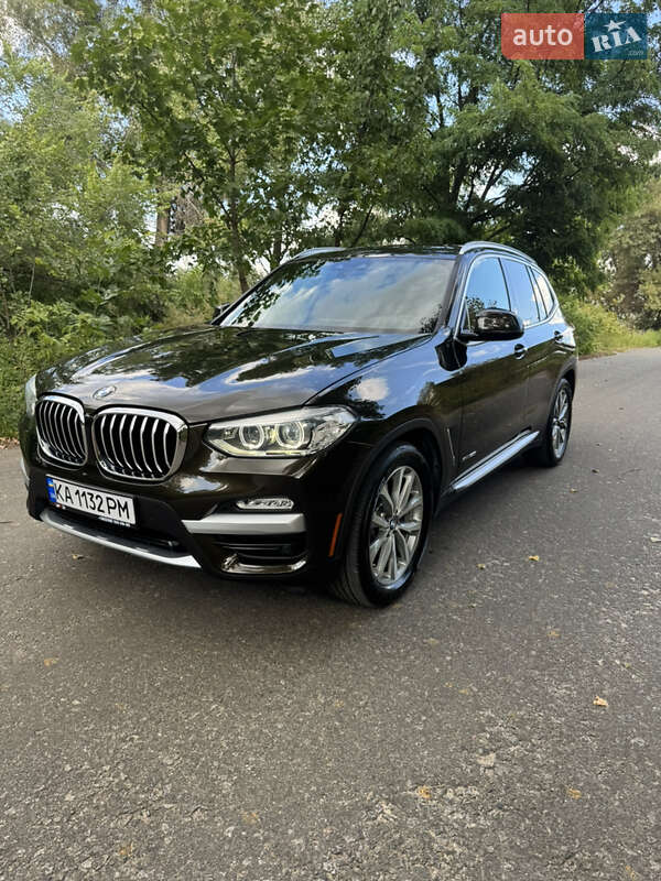 Внедорожник / Кроссовер BMW X3 2018 в Киеве
