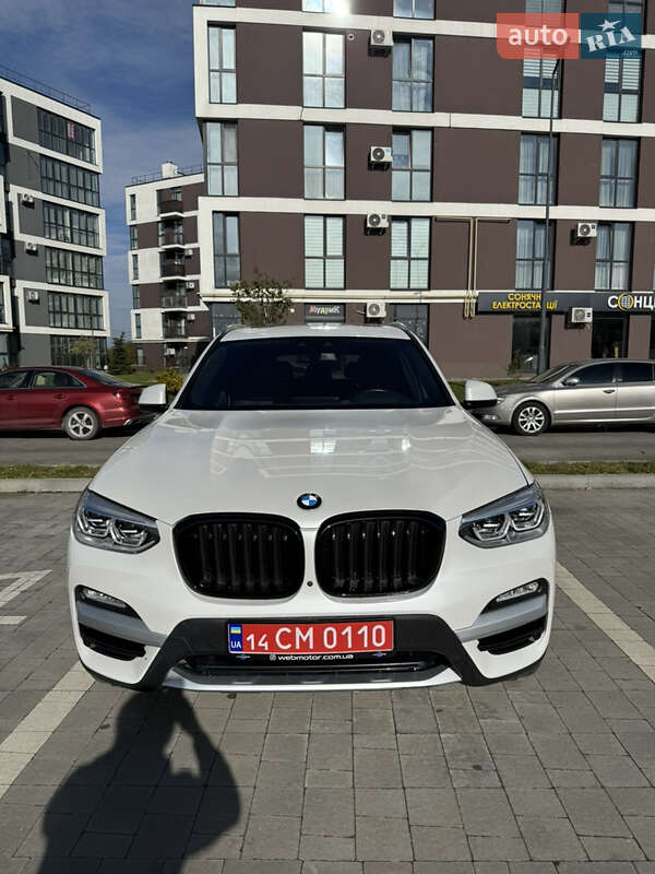 Внедорожник / Кроссовер BMW X3 2018 в Львове