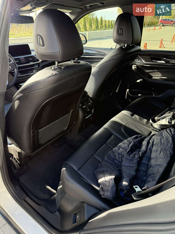 Внедорожник / Кроссовер BMW X3 2018 в Львове