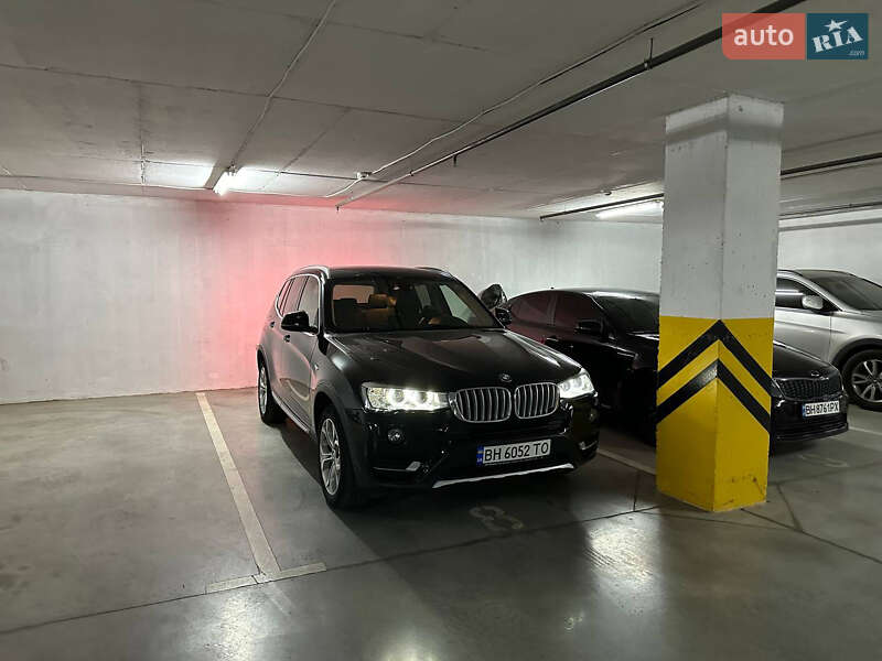 Внедорожник / Кроссовер BMW X3 2016 в Киеве