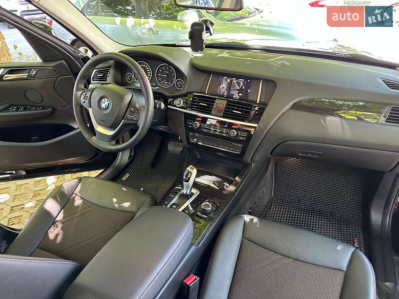 Внедорожник / Кроссовер BMW X3 2016 в Киеве