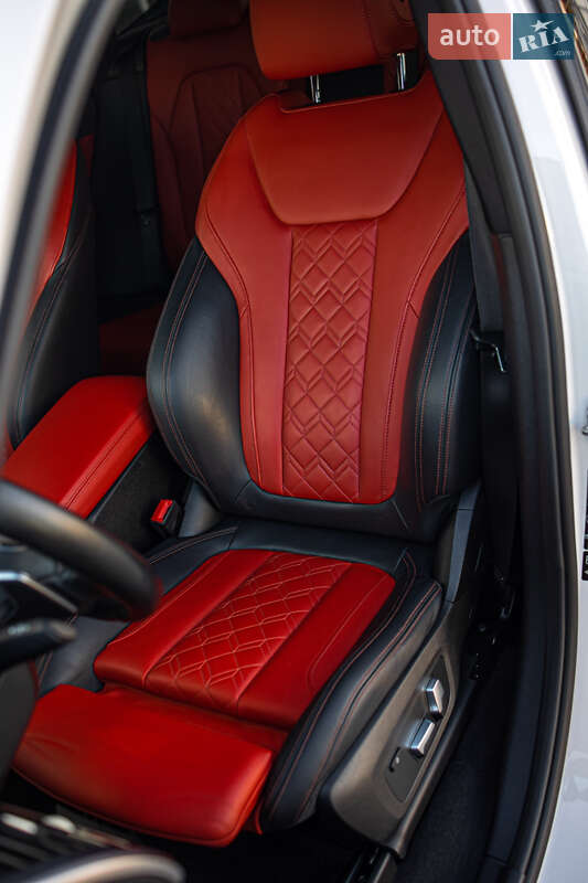 Позашляховик / Кросовер BMW X3 2018 в Чернівцях